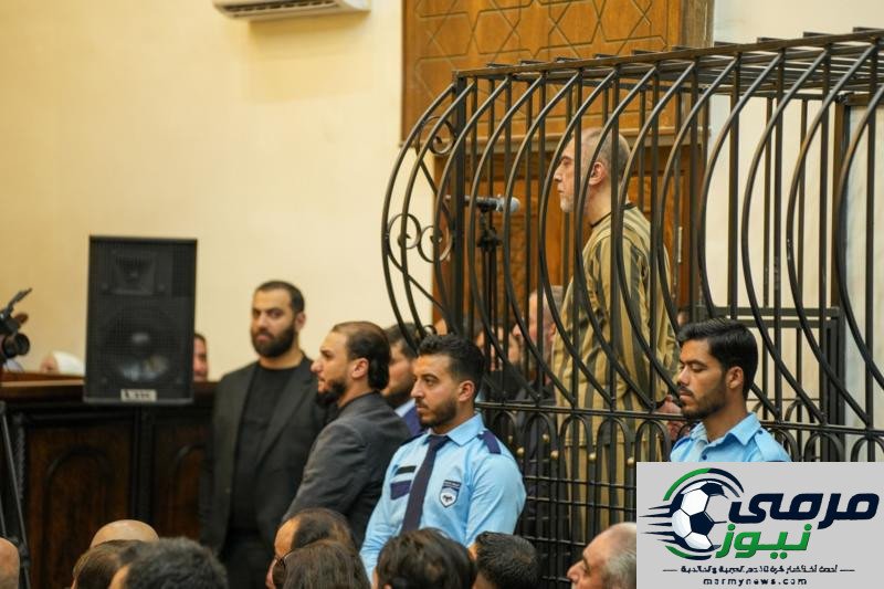 حكم بالإعدام على ابن خالة بشار الأسد ومثير للجدل في "الثورة" السورية، فما هي تفاصيل القصة؟